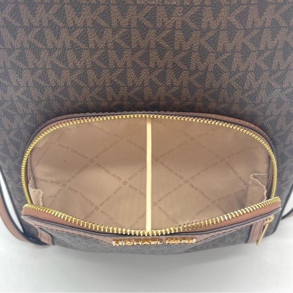 Michael Kors Medium Jaycee Zip Packet Backpack & Phone Case Wallet Wristlet - Picture 9 of 12